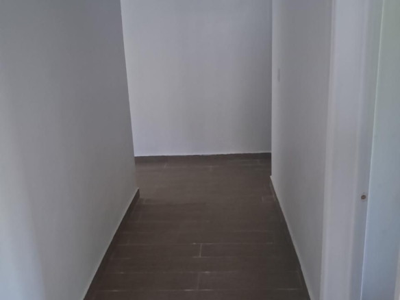 Retreat Estate 3 bedrooms 2 bathrooms apartment.